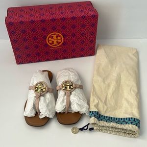 Tory Burch Mini Leather Thong Size 5